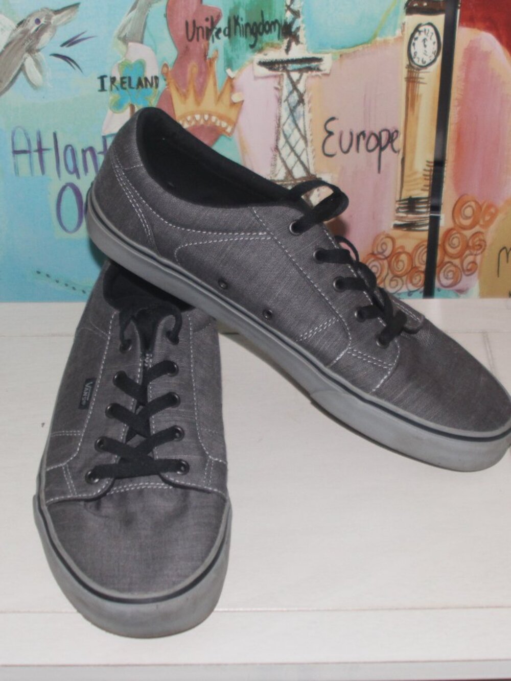 11a LN MENS VANS "OFF THE WALL" LACE UP SNEAKERS - 12
